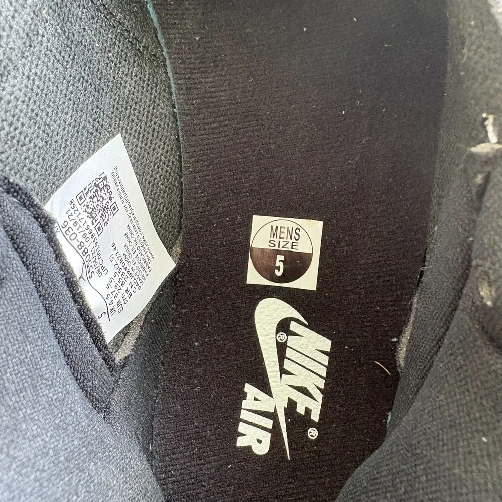 Nike Air Jordan Mens Gray Black 1 Retro High OG Rebellionaire Sneakers Size 5